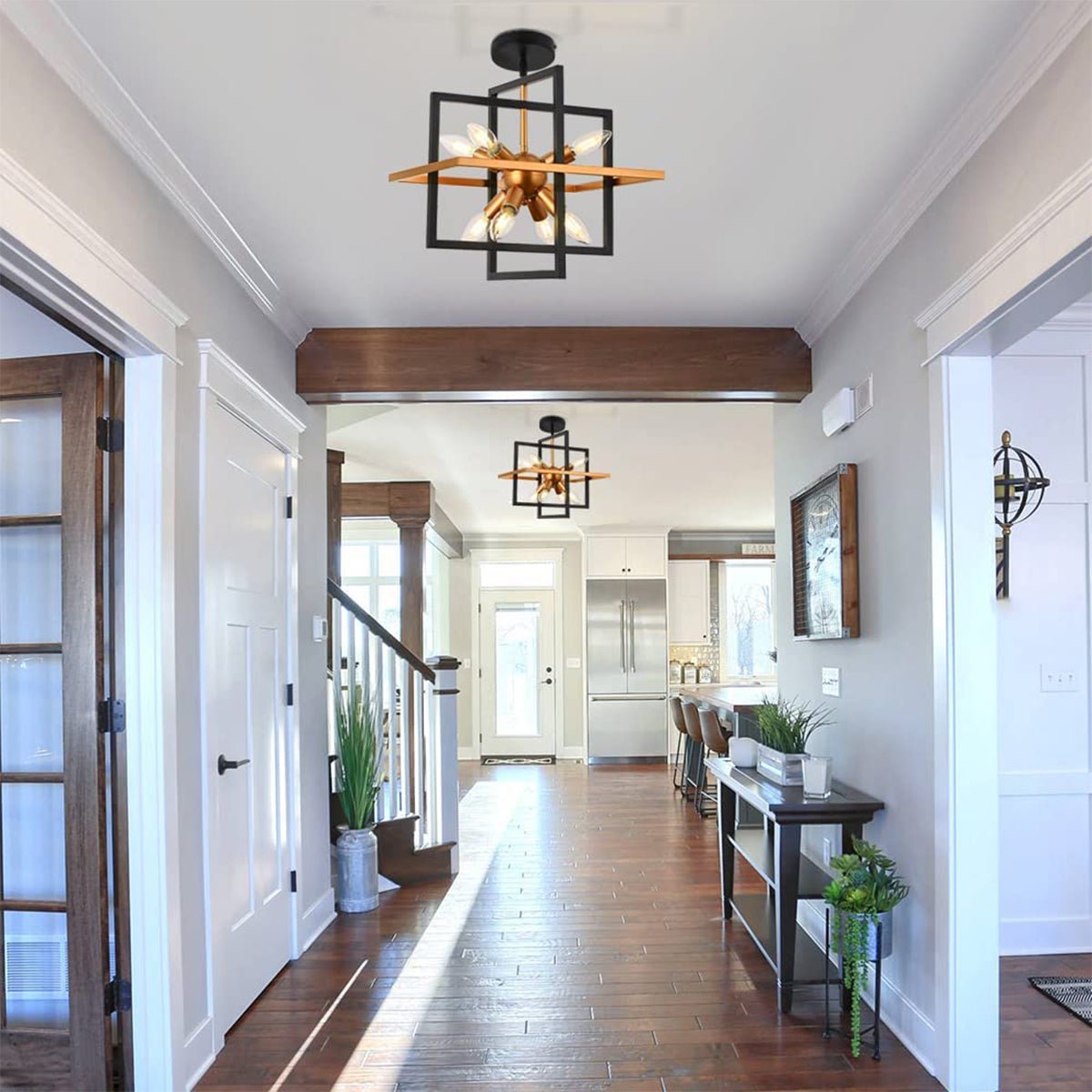 Black Metal Lantern Chandeliers